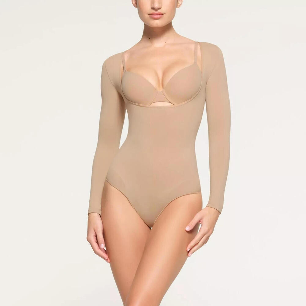 SKIMS SEEMLESS SCULPTING LONG SLEEVE OPEN BUST BRIEF BODYSUIT SIZE 4X